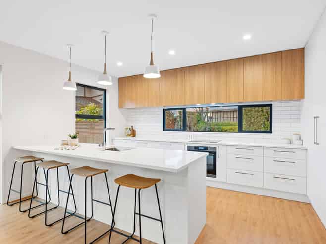 16 Soleares Avenue, Mount Pleasant