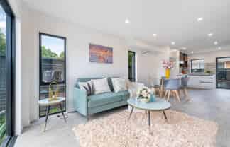 4/81 Pakuranga Road, Pakuranga