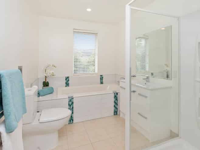 16 Worsleys Road, Cracroft