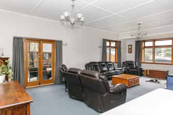 29 Carr Street, Ormondville