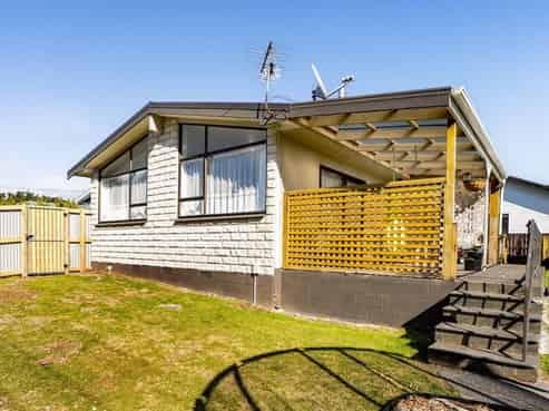 40 Elliot Street, Inglewood
