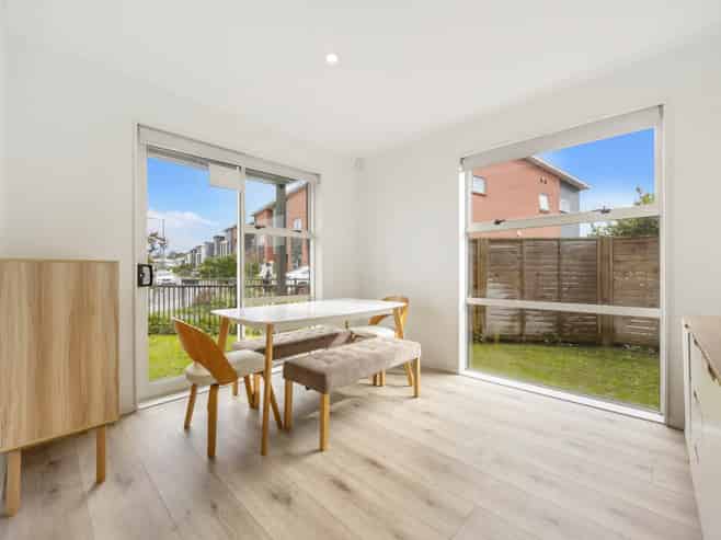 48 Vincent McGrath Crescent, Swanson