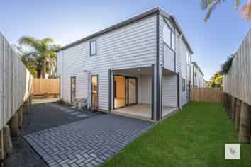 69D Andrew Road, Howick