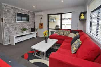 266 Dixon Road, Fitzroy
