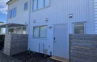4/5 Woolfield Road, Papatoetoe