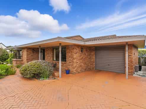 48 Kapiti Road, Paraparaumu