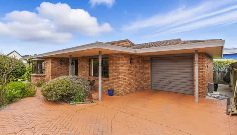 48 Kapiti Road, Paraparaumu