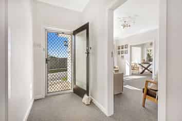 221 Saint Leonards Avenue, Saint Leonards