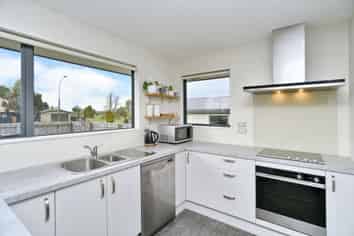 1/36 Reginald Street, Burwood