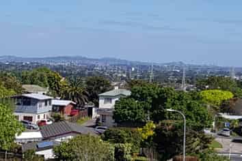 13A Mataura Place, Flat Bush