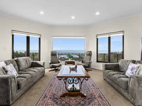 210 Kaimata Road, Bay View