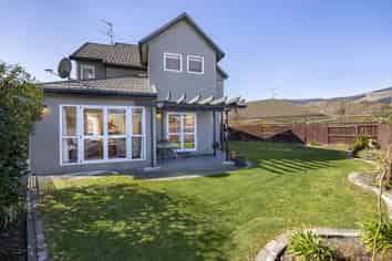 9 Evergreen Way, Stoke