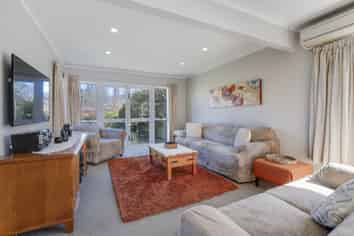 9 Evergreen Way, Stoke