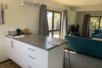 36B Heron Avenue East, Matua
