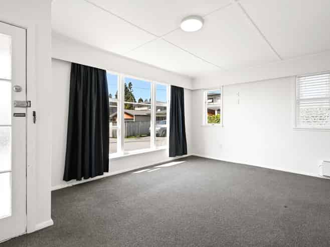 131A Dey Street, Hamilton East