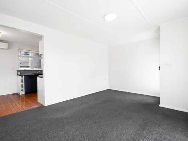 131A Dey Street, Hamilton East