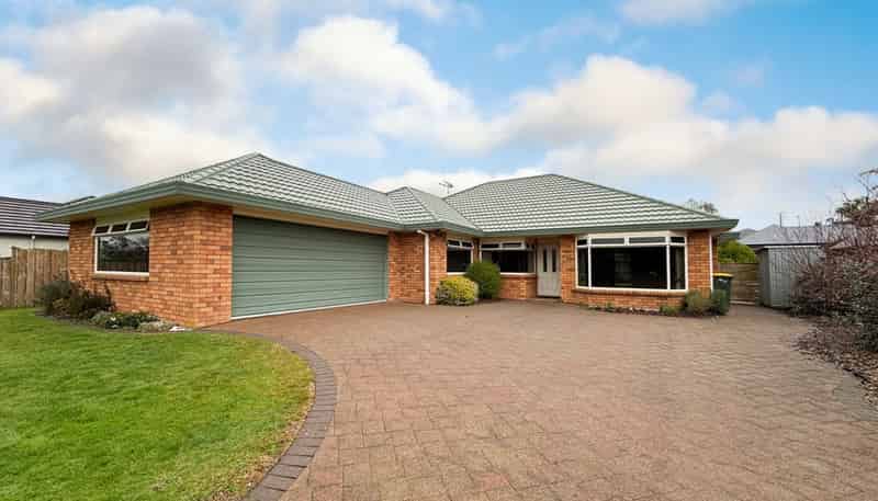 15 Roderick Place, Rototuna