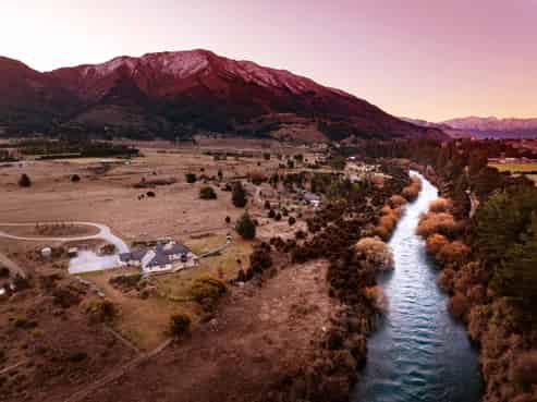 136 Te Awa Road, Lake Hawea