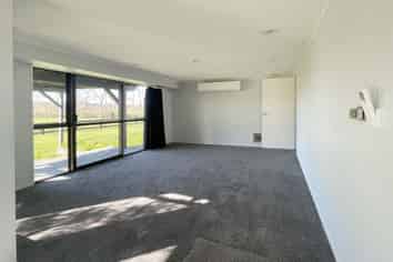 50 Logan Road, Buckland