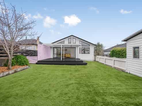 9 Beth Street, Trentham