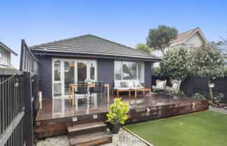 65A Knowles Street, Merivale