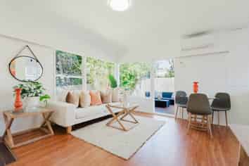2/63 Ellice Road, Totara Vale