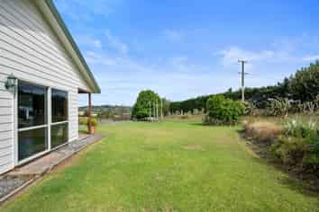 10 Merewhira Road, Paremoremo