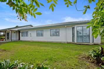 10 Merewhira Road, Paremoremo