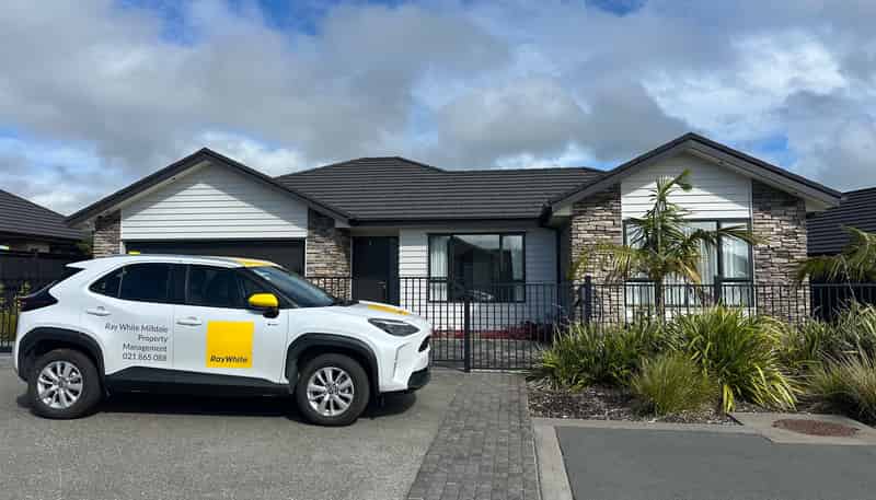 4 Houpuni Road, Milldale