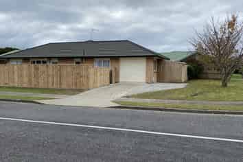 39 Spackman Cres, Paraparaumu