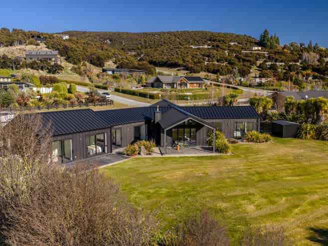 6 Hidden Hills Drive, Wanaka