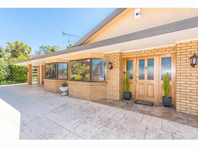209 Woodlands Park Road, Titirangi