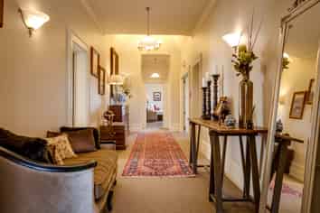 Prestige, Boutique, Award Winning