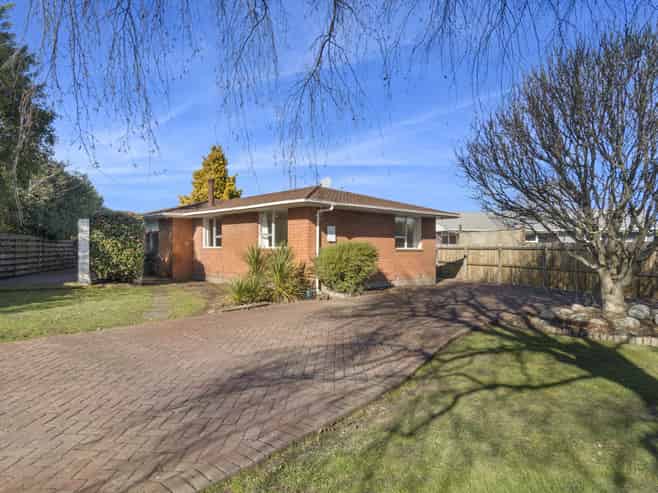 42 Fovant Street, Russley