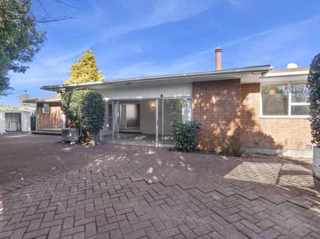 42 Fovant Street, Russley