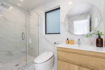 1/6 Woodhouse Place, West Harbour