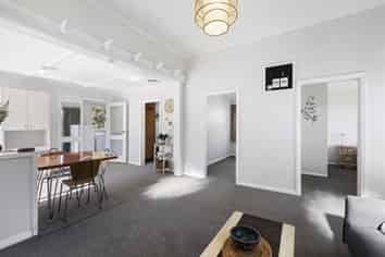 59 Romilly Street, Westport