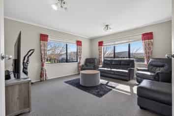 90 Stirling Drive, Morrinsville
