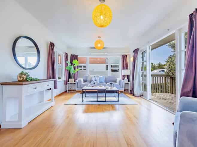 12 Barker Rise, Northcross