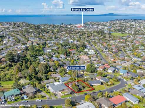 12 Barker Rise, Northcross