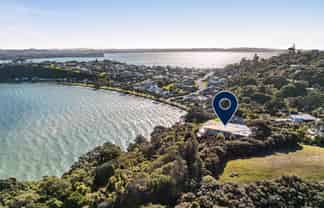 52 Beauvoir Avenue, Matakatia