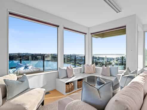 52 Beauvoir Avenue, Matakatia