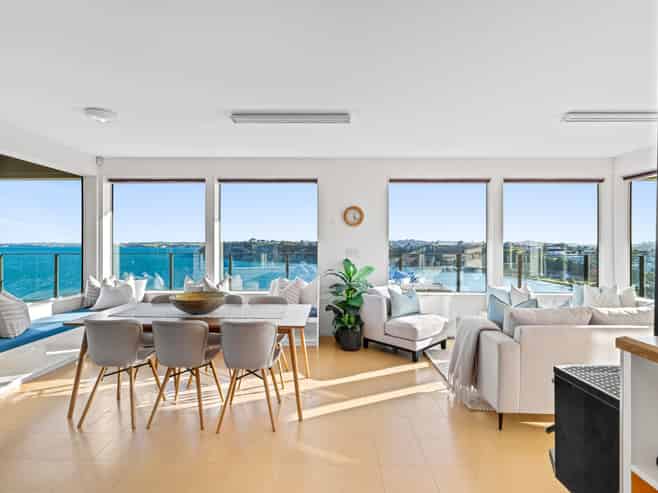 52 Beauvoir Avenue, Matakatia