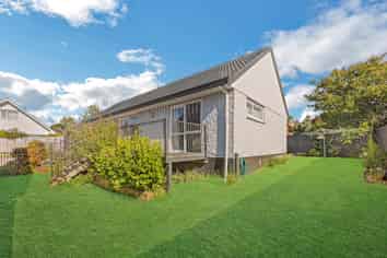 2/31 Ashdown Place, Pahurehure