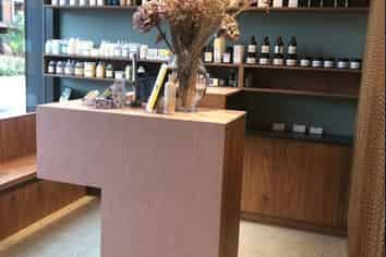 Stunning Designer Salon Fitout – Wynyard Quarter – Fraction of the Original Cost! - (CML 11378)