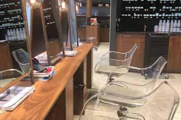 Stunning Designer Salon Fitout – Wynyard Quarter – Fraction of the Original Cost! - (CML 11378)