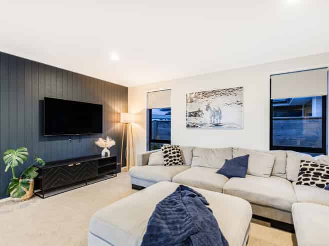 27 Topsail Way, Whitby