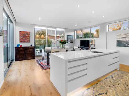 10 Garreg Road, Fendalton