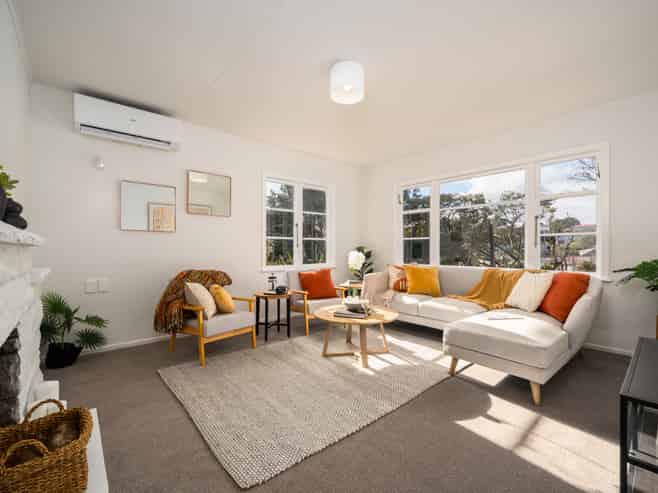 10 Berkshire Grove, Cannons Creek