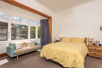 99 Onepu Road, Lyall Bay